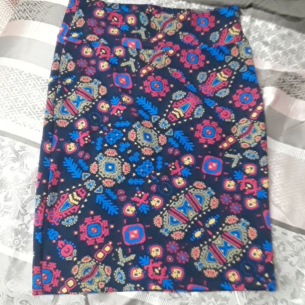 LulaRoe Textured Skirt
